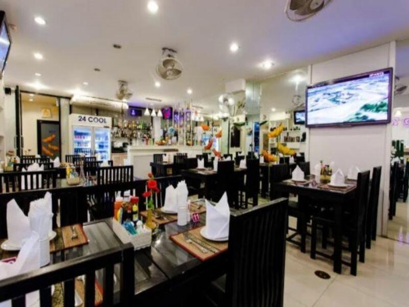 @ White Patong Hotel Екстериор снимка