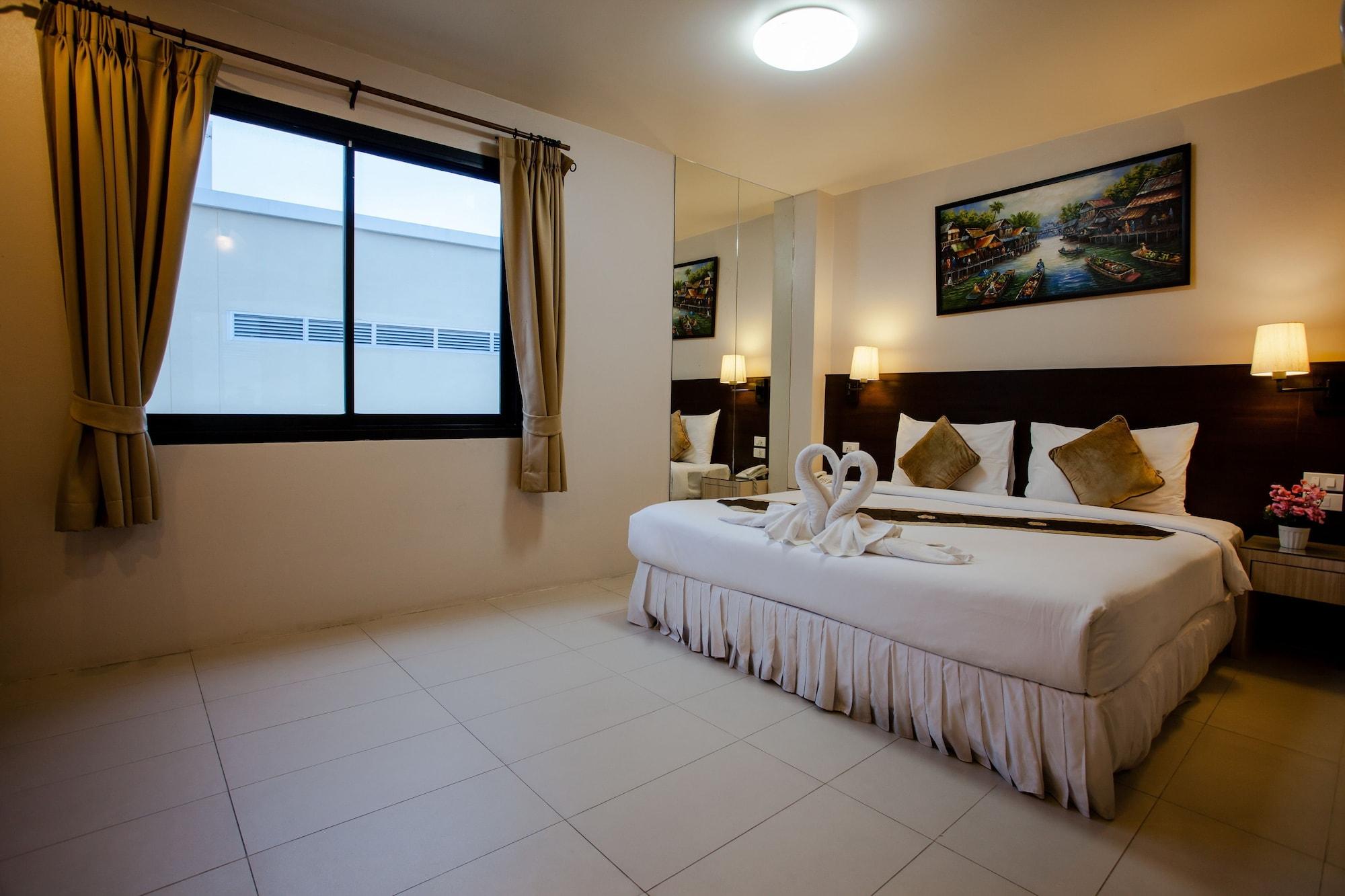 @ White Patong Hotel Екстериор снимка