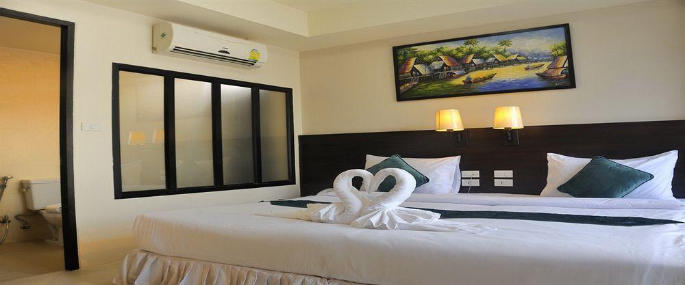 @ White Patong Hotel Екстериор снимка