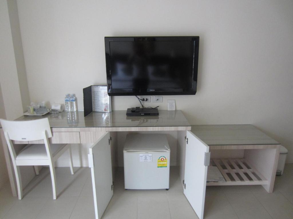 @ White Patong Hotel Екстериор снимка