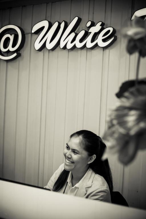 @ White Patong Hotel Екстериор снимка