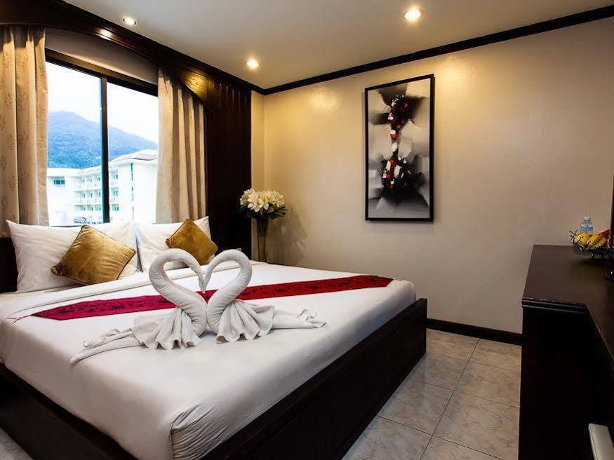 @ White Patong Hotel Екстериор снимка